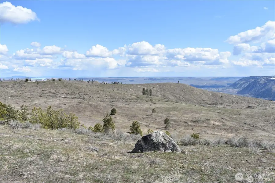 284 Harmony Heights Road #1, Brewster, WA 98812 - Image #3