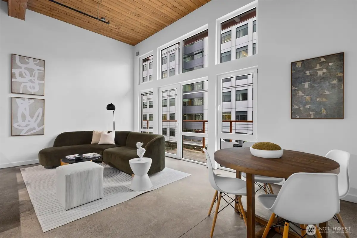 401 9th Avenue N #504, Seattle, WA 98109 - Image #1