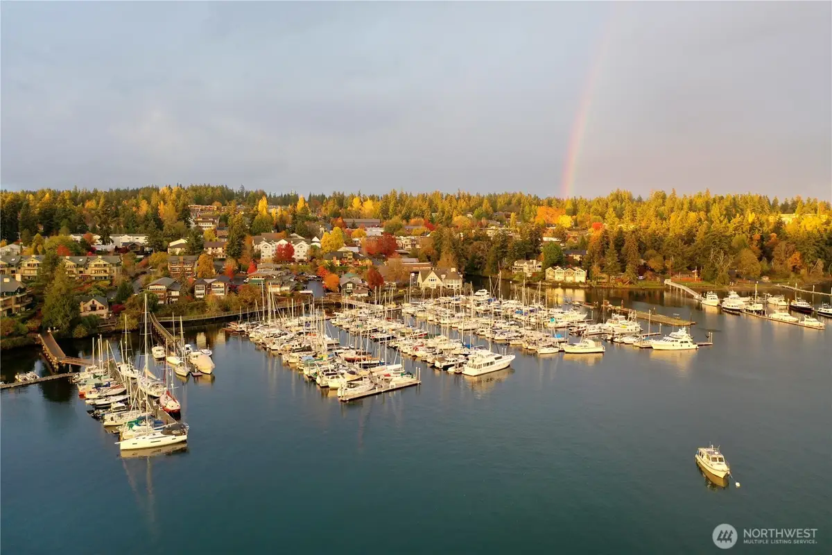 141 Parfitt Way Sw #A-35, Bainbridge Island, WA 98110 - Image #1