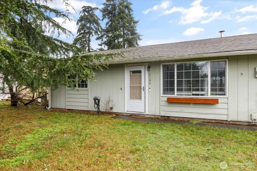 1146 Ridgeway Drive, Oak Harbor, WA 98277 - Image #2