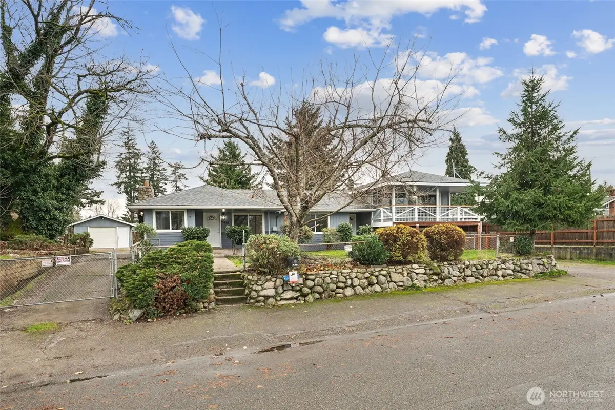 10219 Barnes Lane S, Tacoma, WA 98444 - Image #1