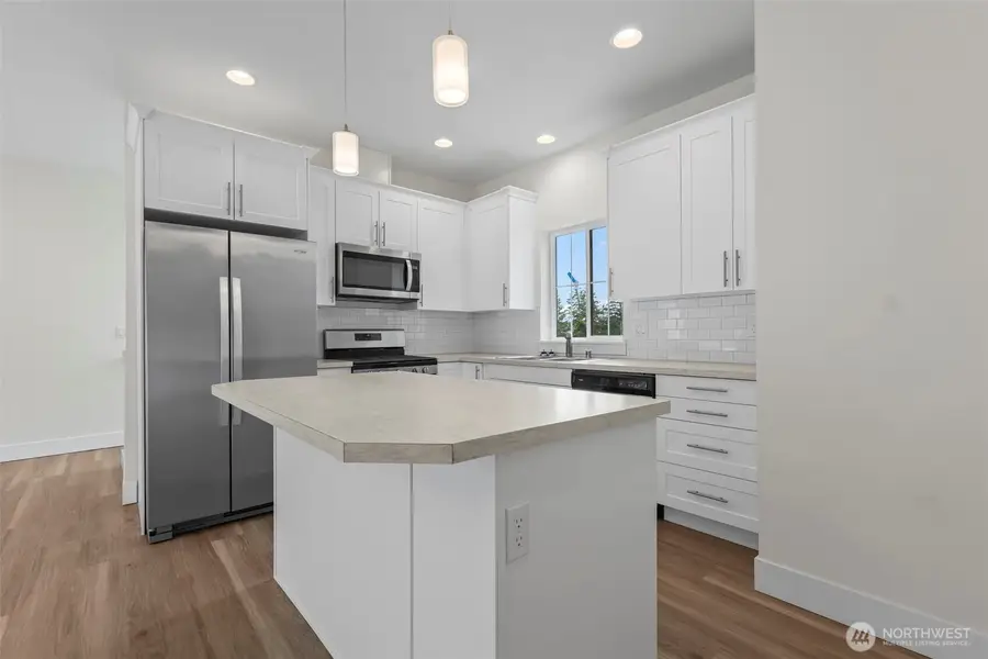 19013 E Sr 3 #A, Allyn, WA 98524 - Image #3