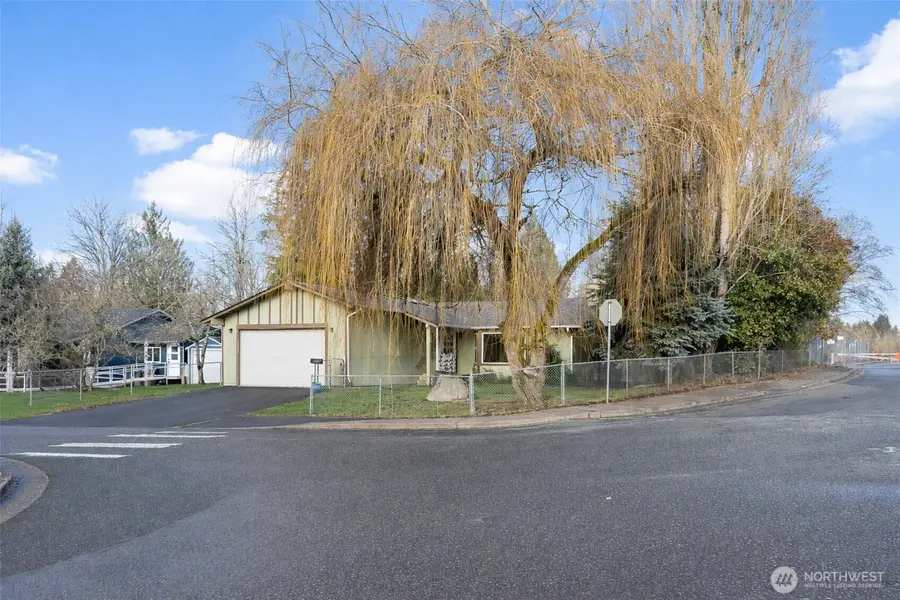 808 E 31st Street, Bremerton, WA 98310 - Image #2