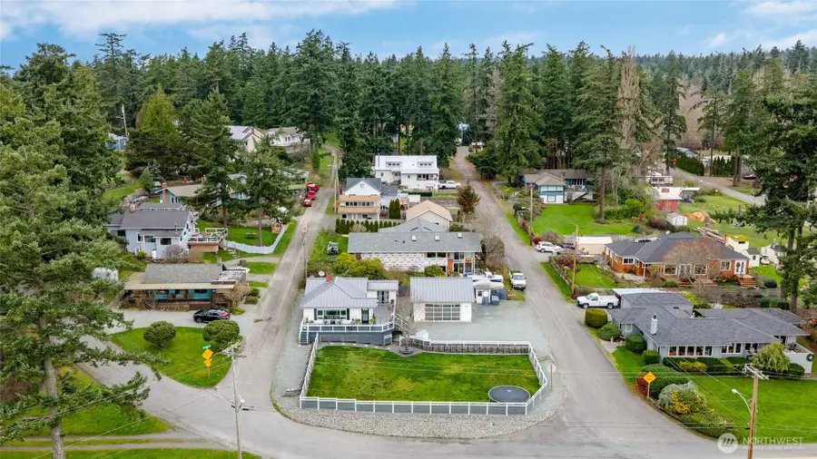 16839 Chilberg Avenue, La Conner, WA 98257 - Image #3