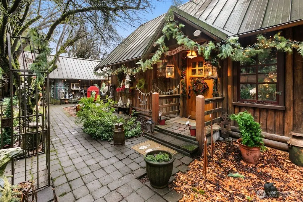 25629 NE Redmond Fall City Road, Redmond, WA 98053 - Image #1