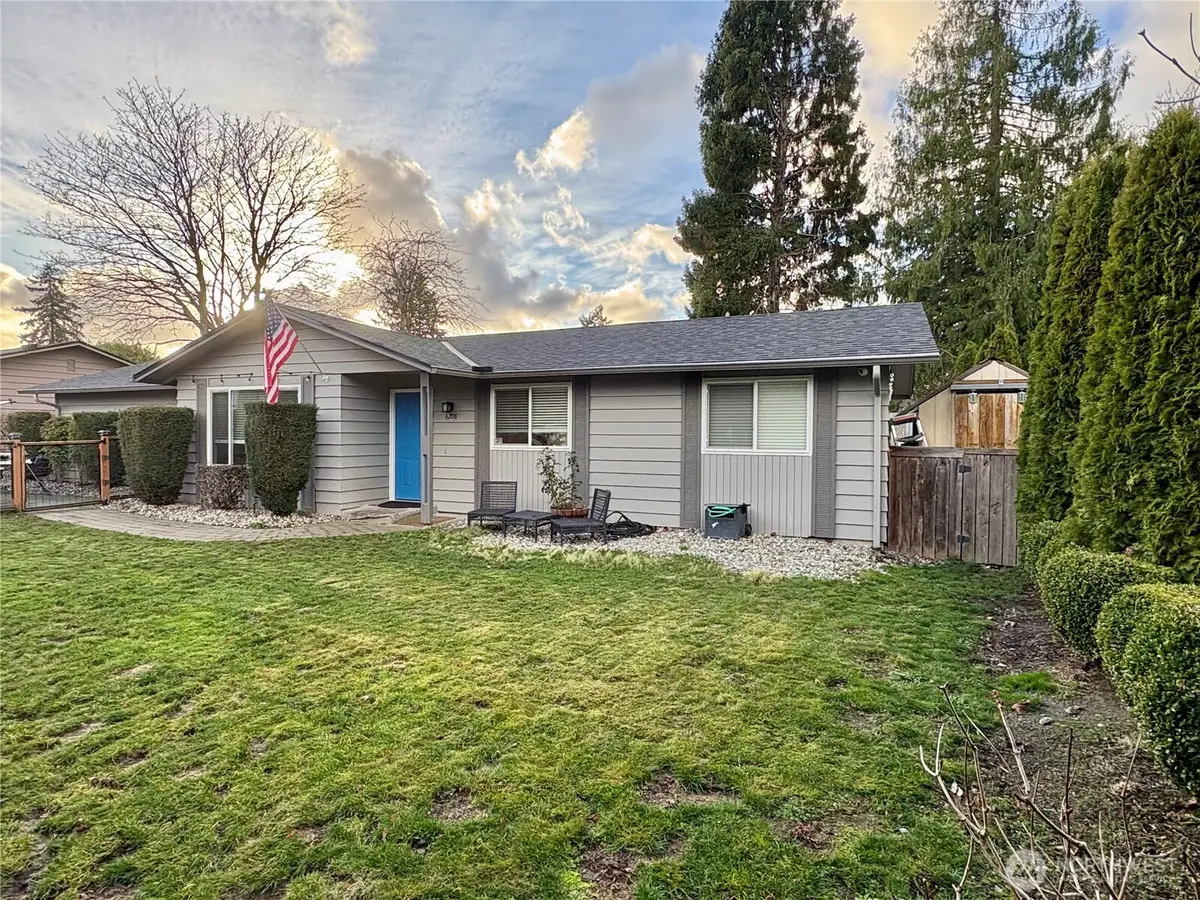 6208 Sycamore Place, Everett, WA 98203 - Image #1