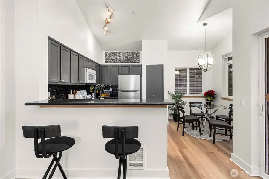 5809 Highway Place #B301, Everett, WA 98203 - Image #3