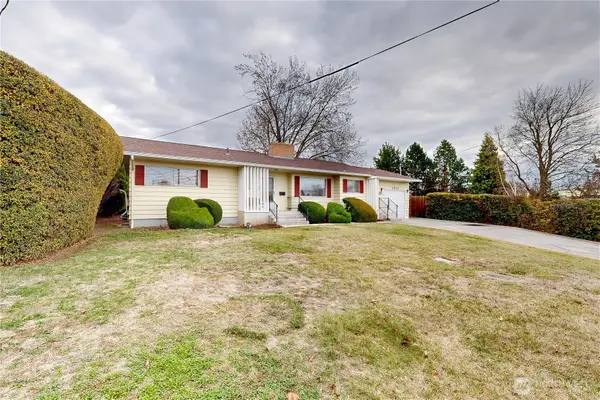 1513 SE Central Avenue, College Place, WA 99324