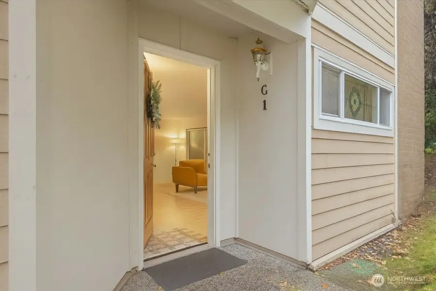 14651 NE 40th Street #G1, Bellevue, WA 98007 - #2