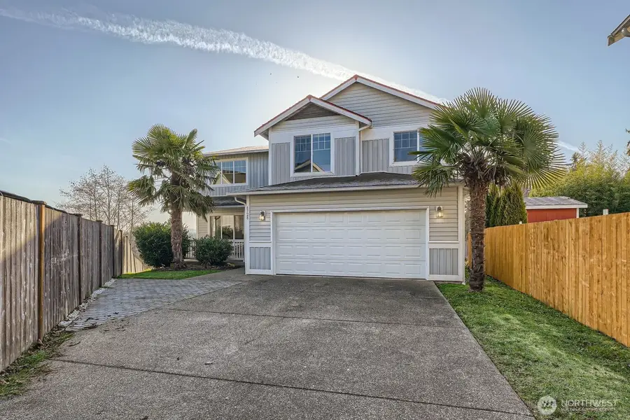 6728 149th Street Ct E, Puyallup, WA 98375 - Image #2