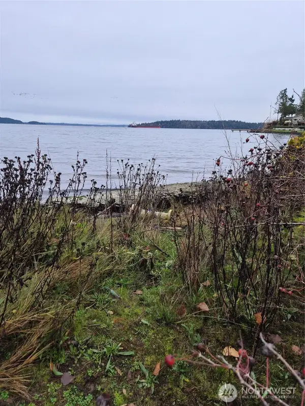 8415 SE Southworth Drive, Port Orchard, WA 98366