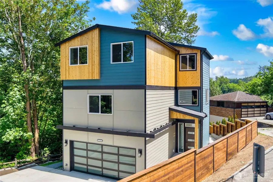 5732 Halls Lake Way, Lynnwood, WA 98036 - Image #2