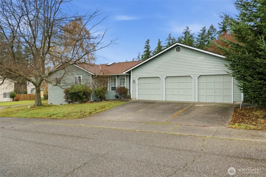 1850 NE 11th Avenue, Oak Harbor, WA 98277 - Image #2