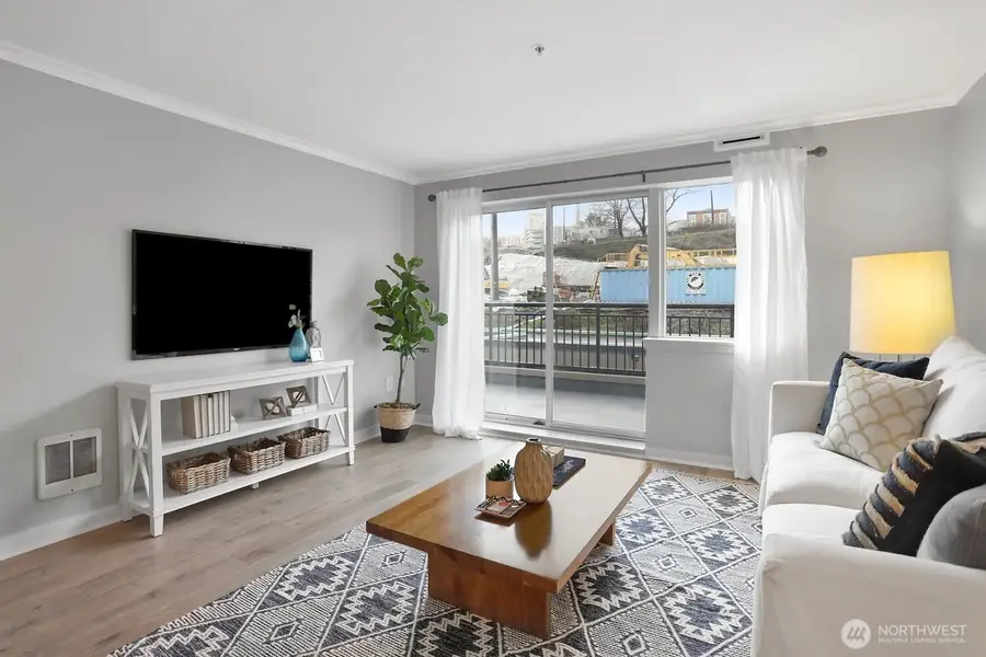 321 10th Avenue S #604, Seattle, WA 98104 - Image #3