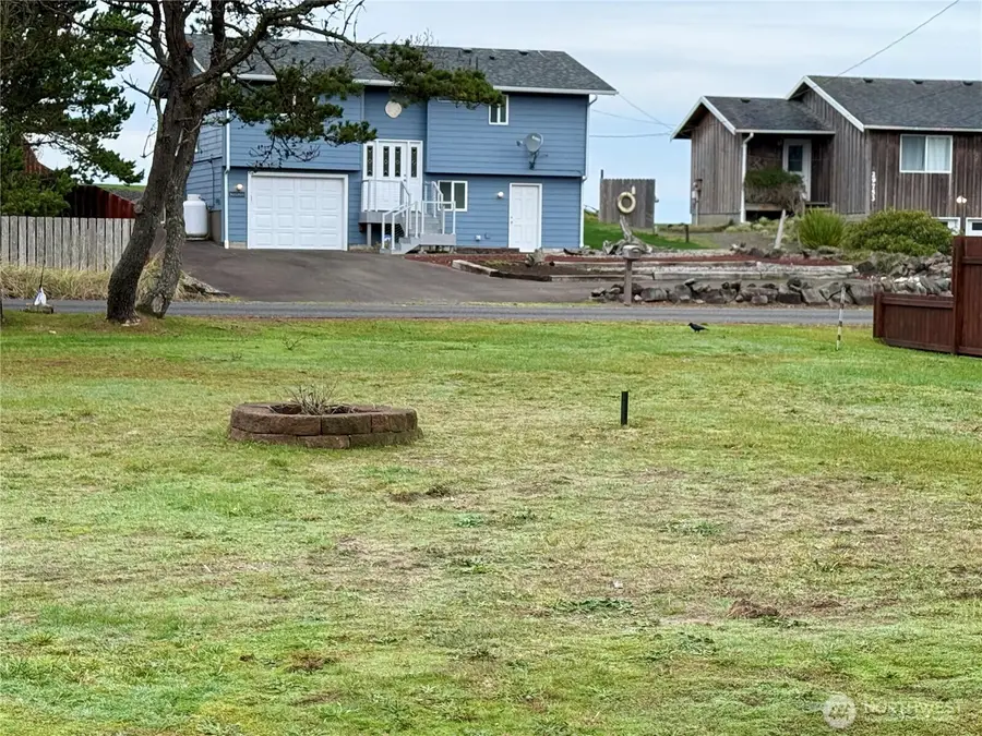 29528 G Street #14, Ocean Park, WA 98640 - Image #2