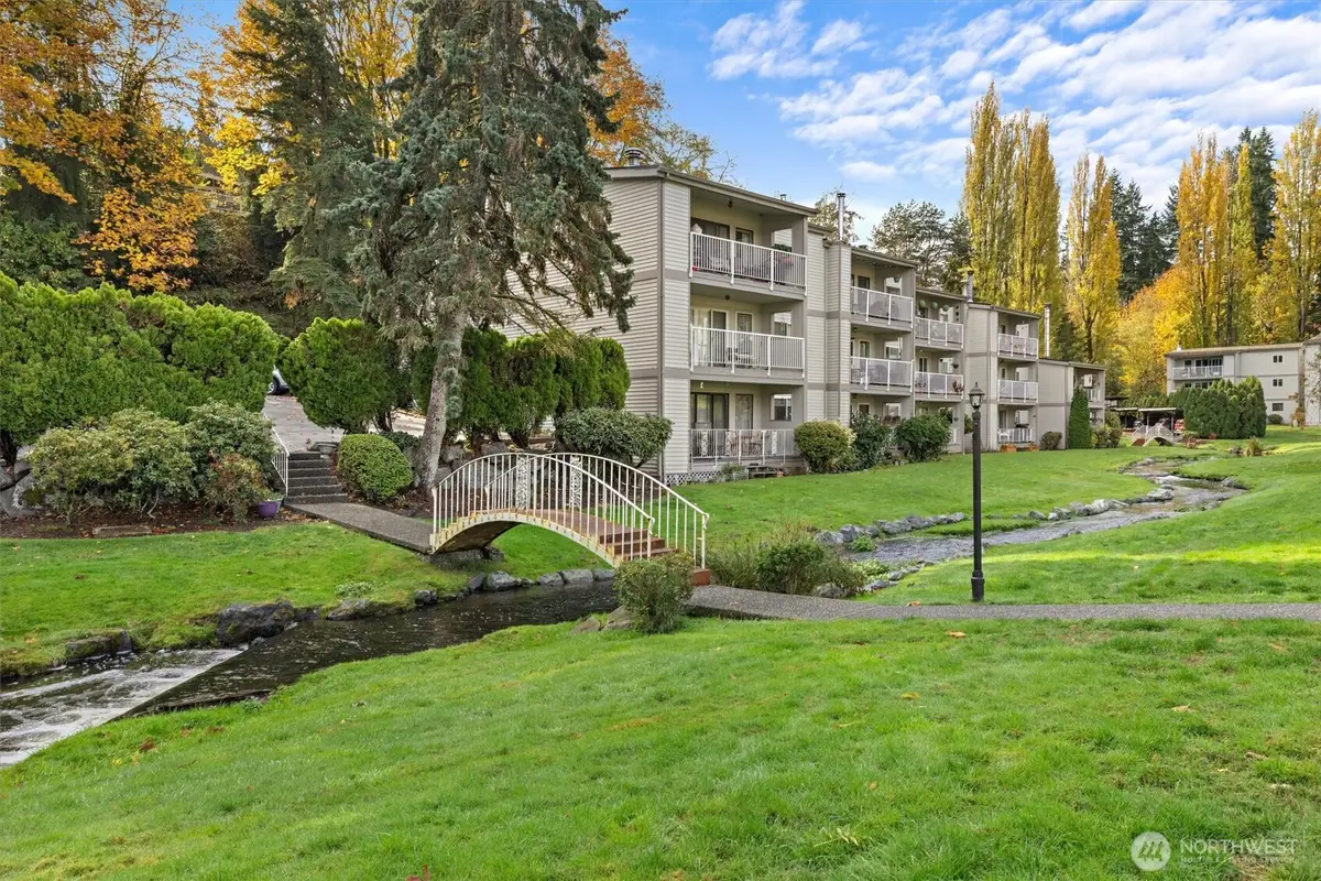 13321 15th Avenue Ne #D5, Seattle, WA 98125 - Image #1