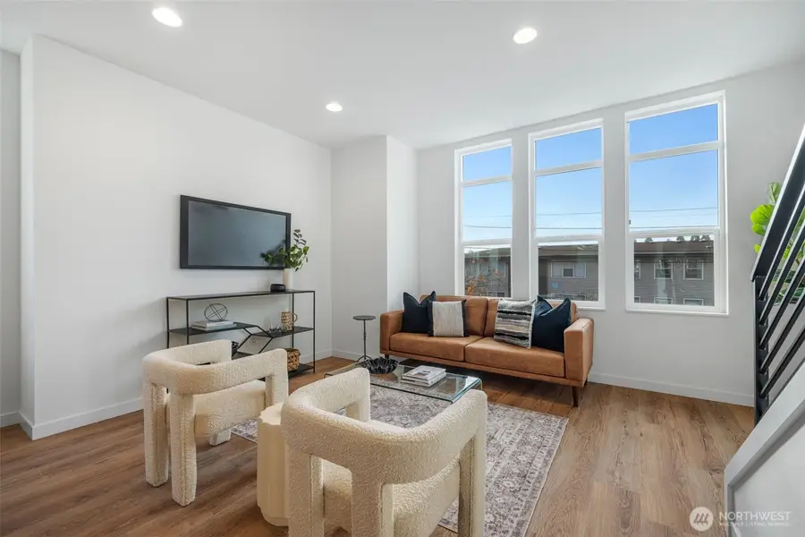 3012 NW 56th Street, Seattle, WA 98107 - Image #3