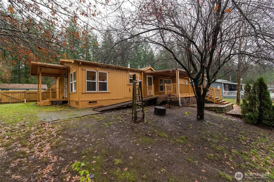 9970 SW Fairview Lake Road, Port Orchard, WA 98367 - Image #2