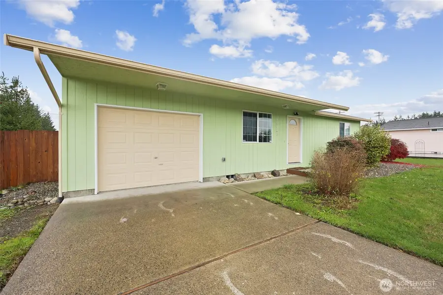 17932 Camus Drive Sw, Rochester, WA 98579 - Image #2