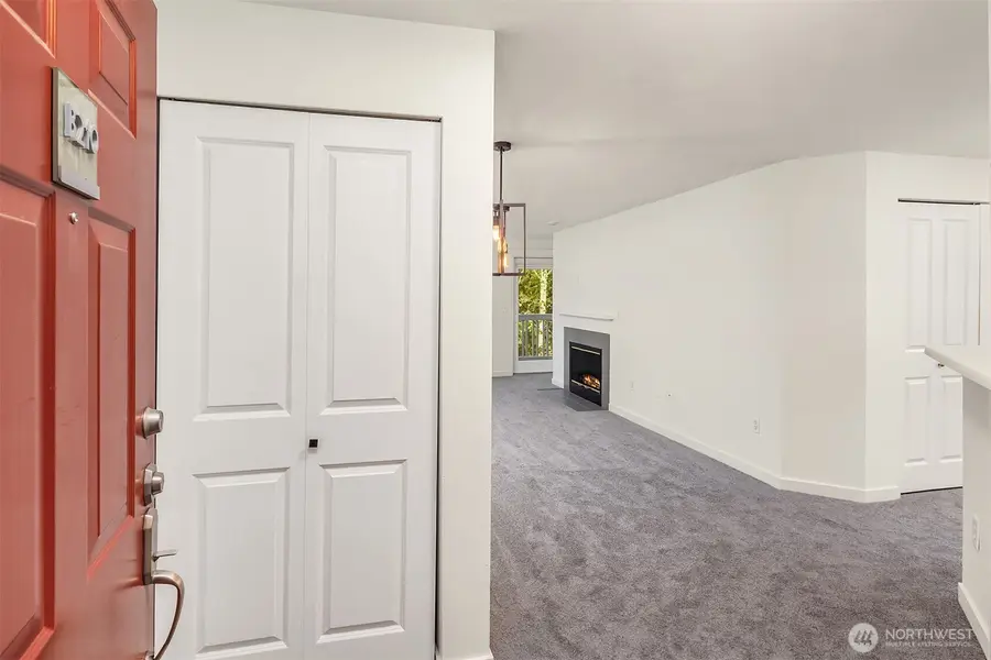 7711 175th Street #B210, Kenmore, WA 98028 - Image #2