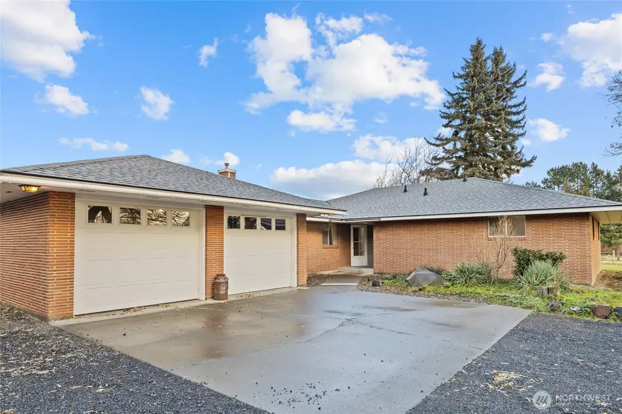 641 Robinson Canyon Road, Ellensburg, WA 98926 - Image #3