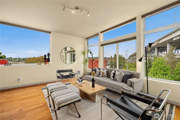 2960 Eastlake Avenue E #403, Seattle, WA 98102