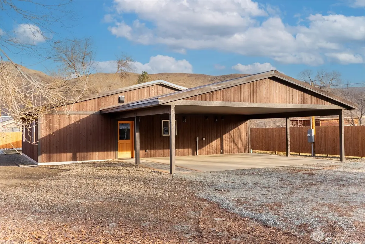 1110 Riverside Avenue, Twisp, WA 98856 - Image #1