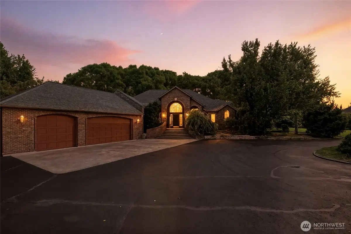 1629 Wheatcrest Road, Walla Walla, WA 99362 - Image #1