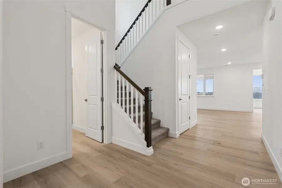 10673 Treasure Drive Nw #115, Silverdale, WA 98383 - Image #2