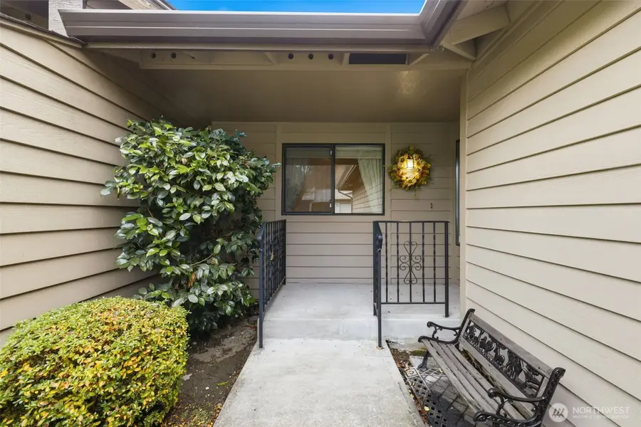7904 53rd Street W, University Place, WA 98467 - Image #3