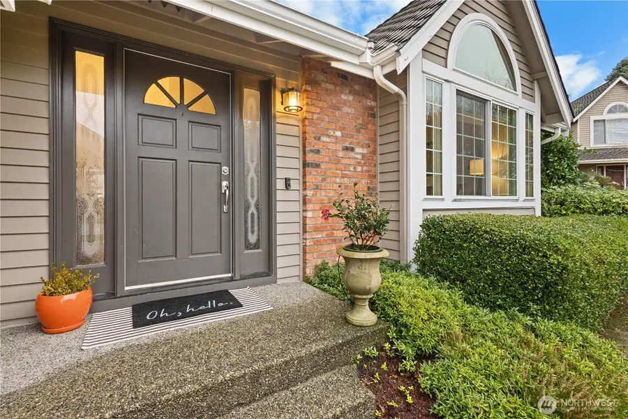 9713 S 204th Court, Kent, WA 98031 - Image #2