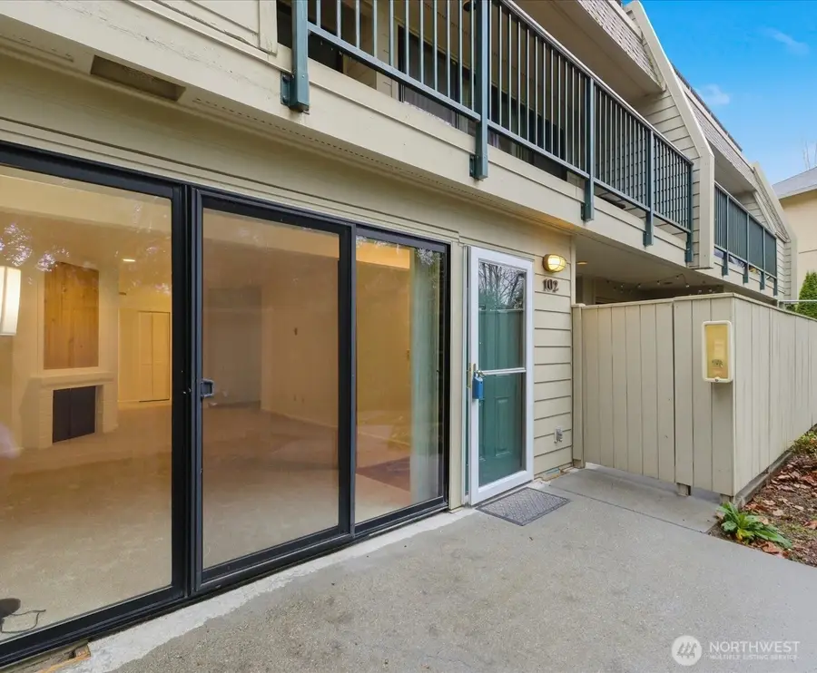 8835 166th Avenue Ne #D102, Redmond, WA 98052 - Image #3