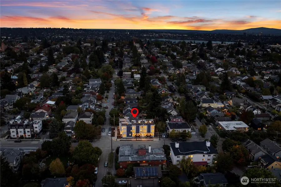 363 NW 76th Street, Seattle, WA 98117 - Image #3