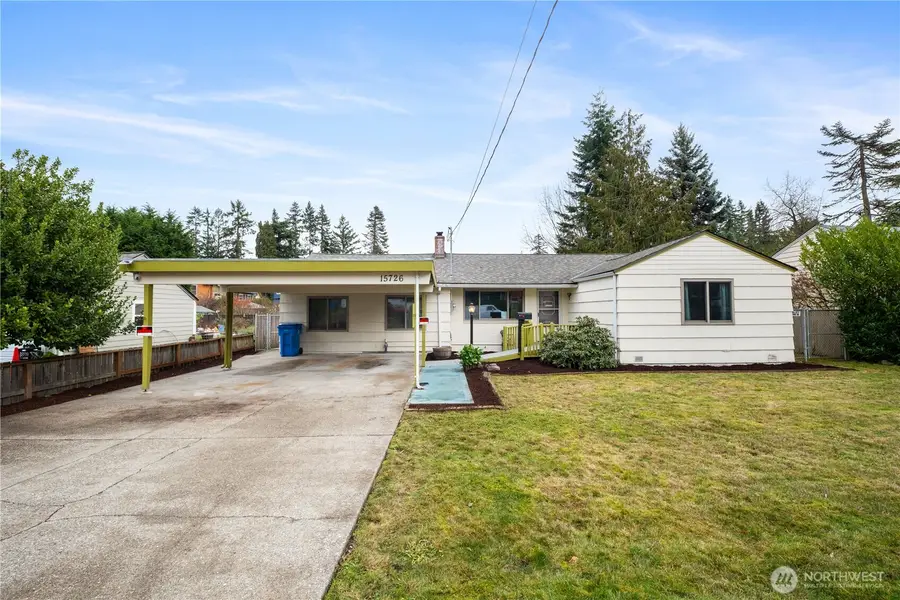 15726 Palatine Avenue N, Shoreline, WA 98133 - Image #2