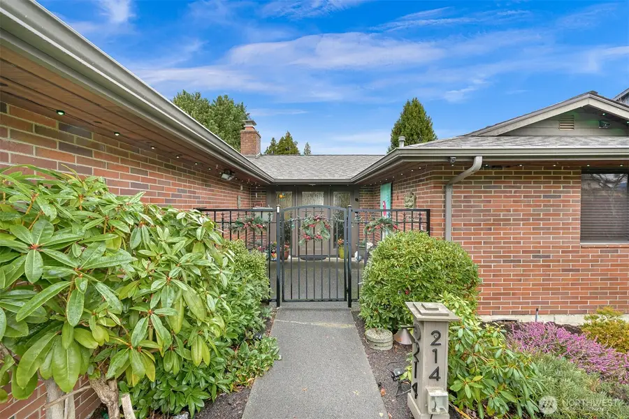 214 Bayside Place, Bellingham, WA 98225 - Image #3