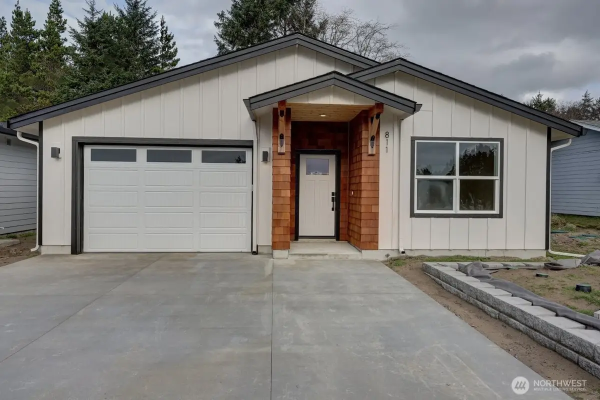 811 NE 357th Street, Ocean Park, WA 98640 - Image #1