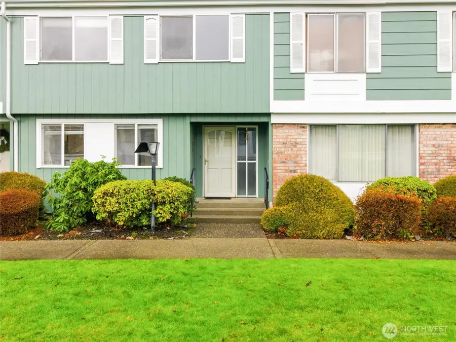 8618 Onyx Drive Sw #C, Lakewood, WA 98498 - Image #2
