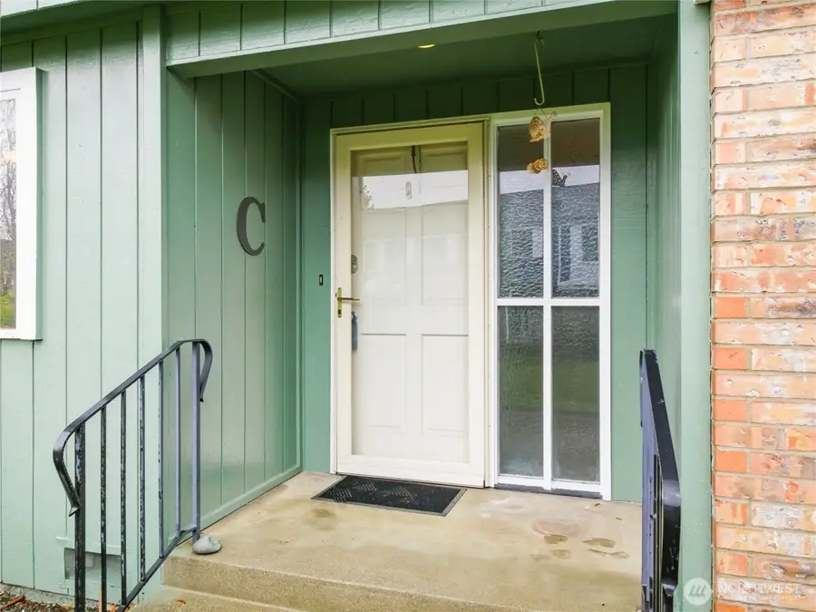 8618 Onyx Drive Sw #C, Lakewood, WA 98498 - Image #3