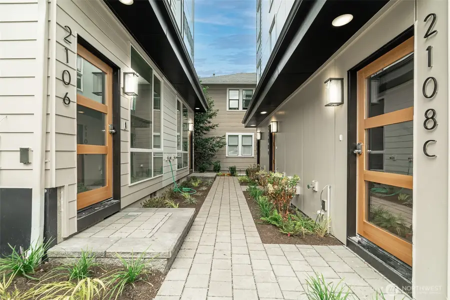 2108 15th Avenue S #B, Seattle, WA 98144 - Image #3