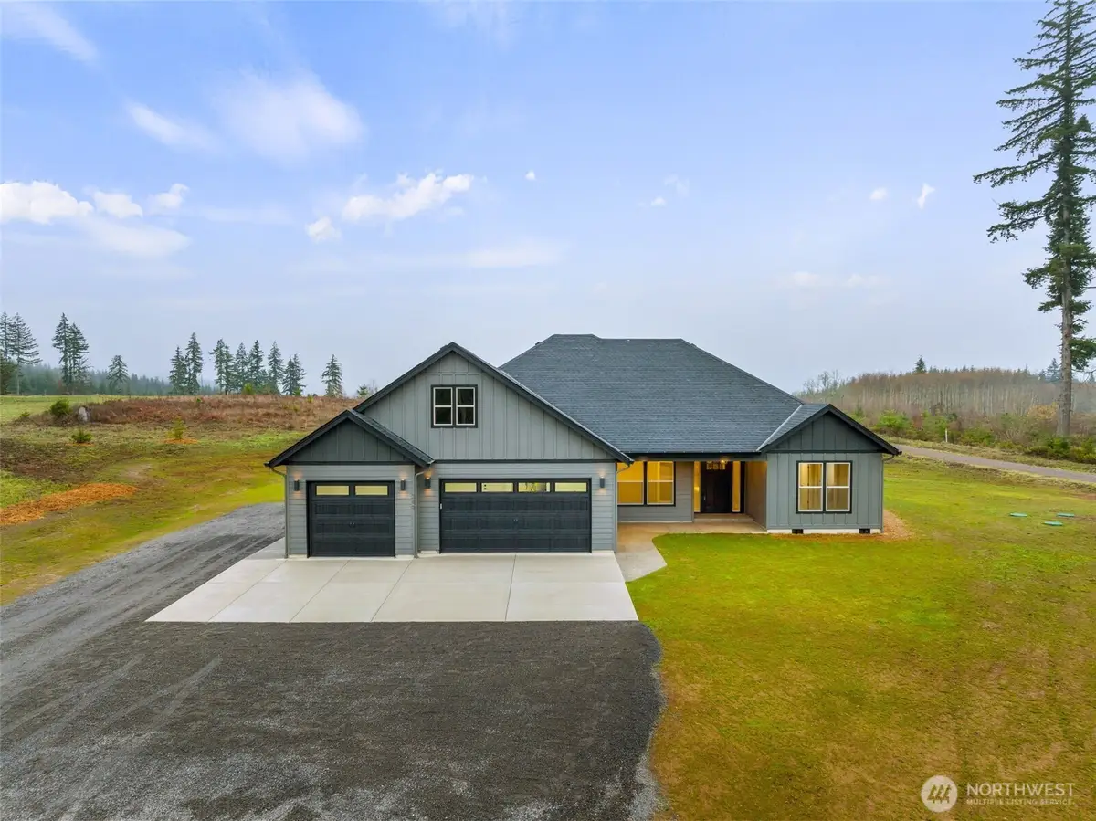 249 Trailblazer Lane, Castle Rock, WA 98611 - Image #1