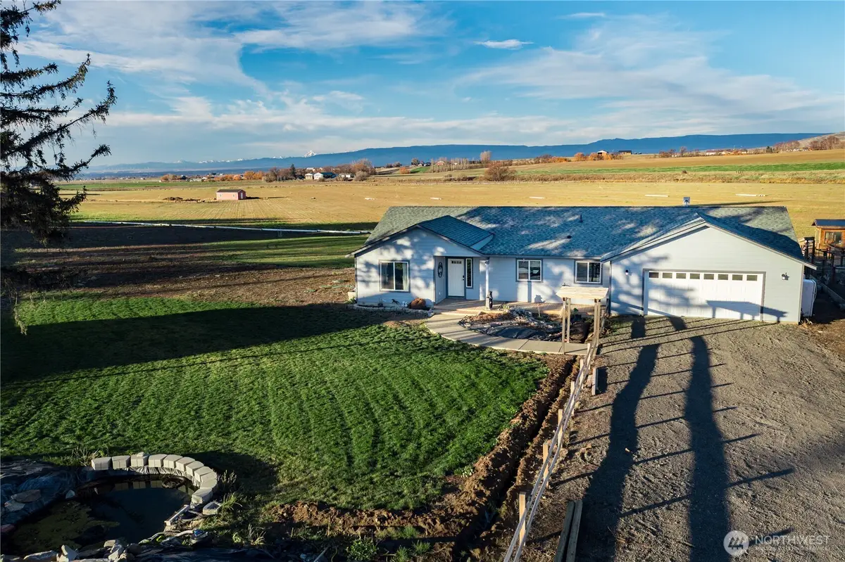 10881 Upper Badger Pocket Rd, Ellensburg, WA 98926 - Image #1