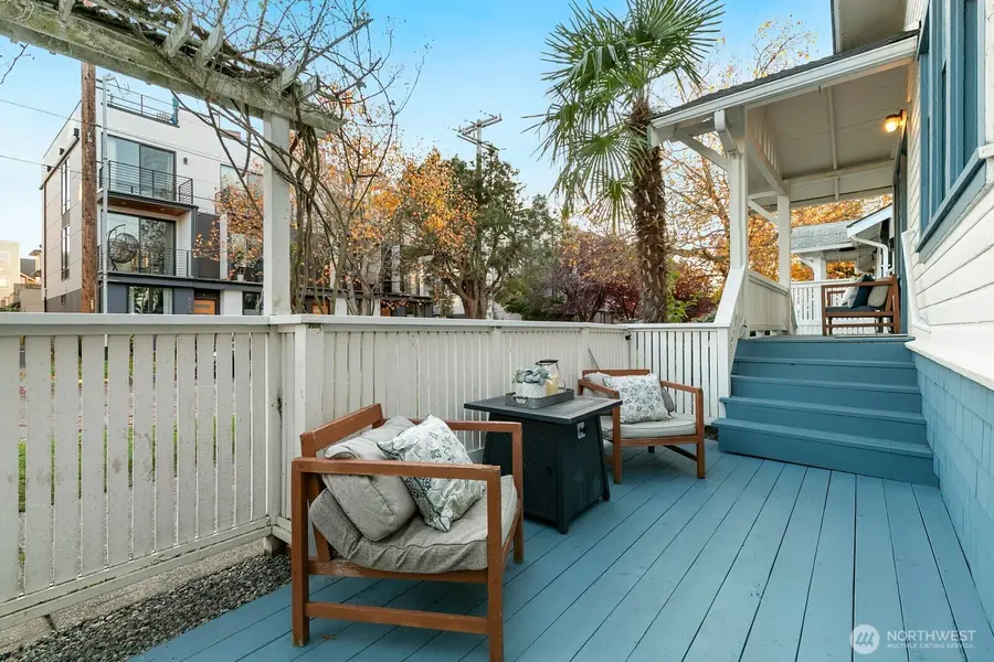 6008 SW Stevens Street, Seattle, WA 98116 - Image #3