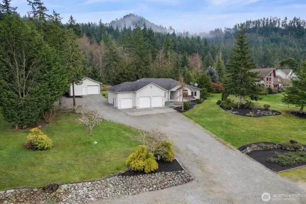 18663 Cascade Ridge Court, Mount Vernon, WA 98274