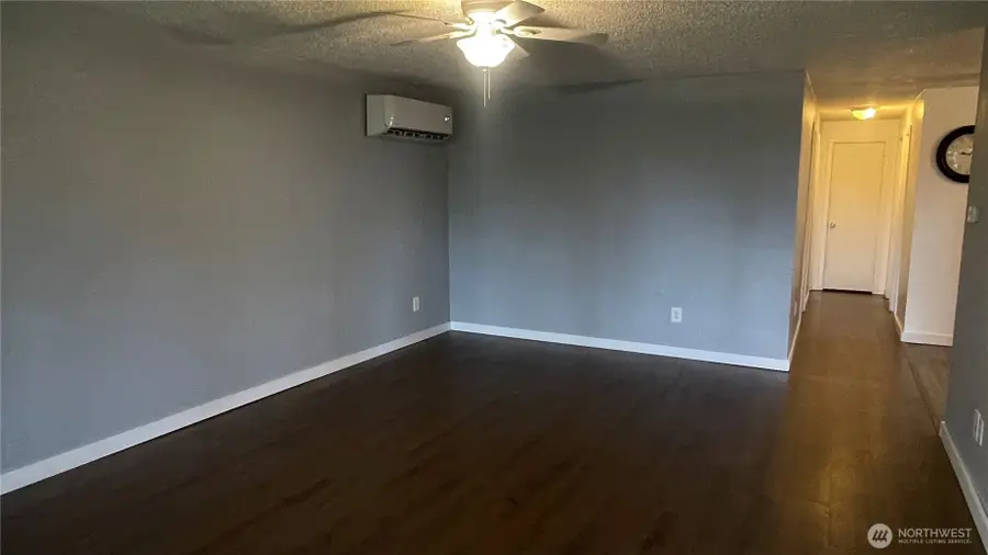 409 N 11th Street, Elma, WA 98541 - Image #2