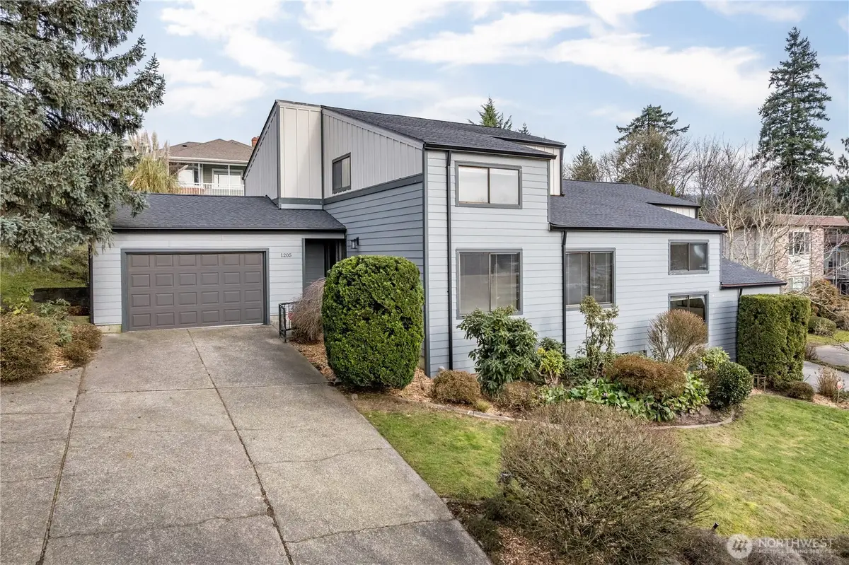 1205 Holly Street, Kelso, WA 98626 - Image #1