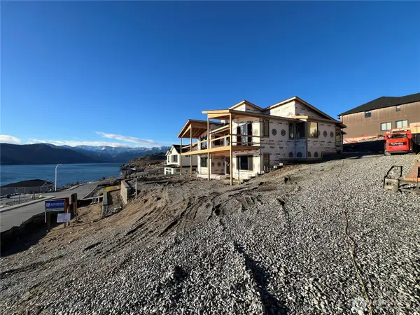 154 Apple Avenue, Chelan, WA 98816