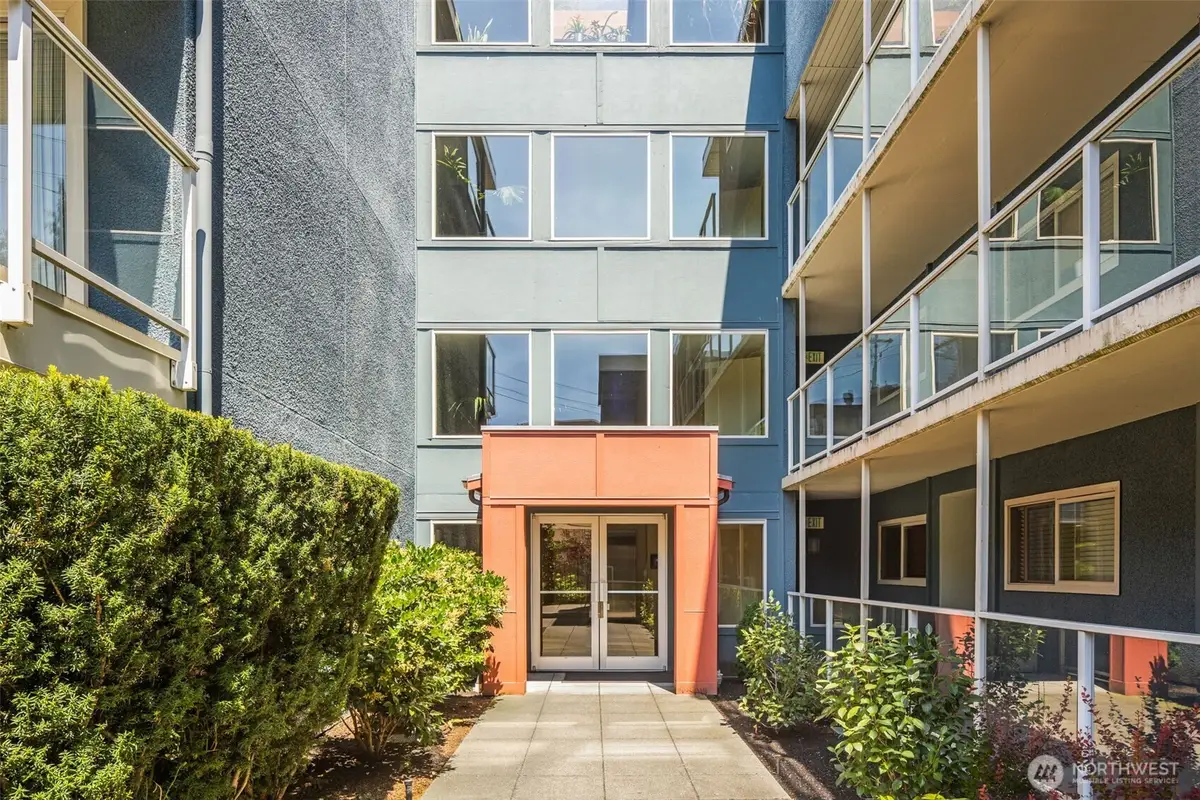 1730 Taylor Avenue N #201, Seattle, WA 98109 - #1