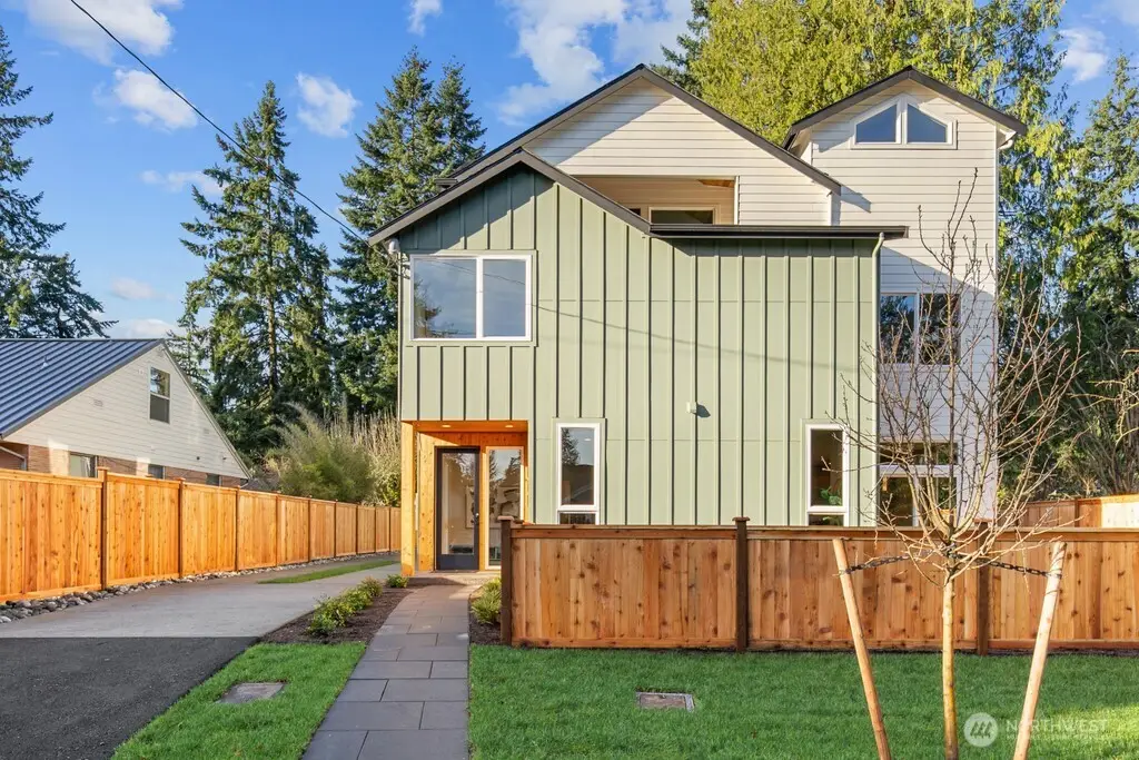 14027 1st Avenue Nw, Seattle, WA 98177 - Image #1