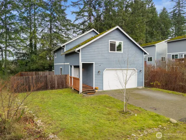 141 SW Marcia Way, Port Orchard, WA 98366