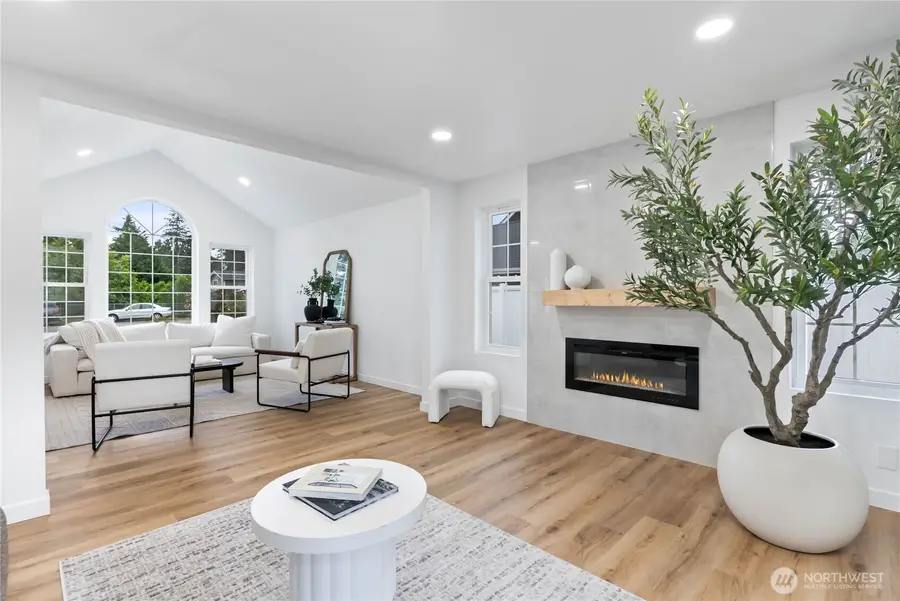 10618 100th Street Sw, Tacoma, WA 98498 - Image #3